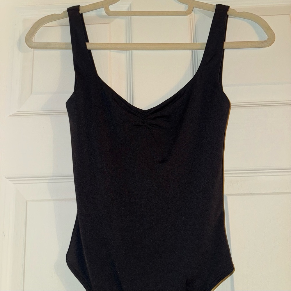 Aritzia Contour Bodysuit